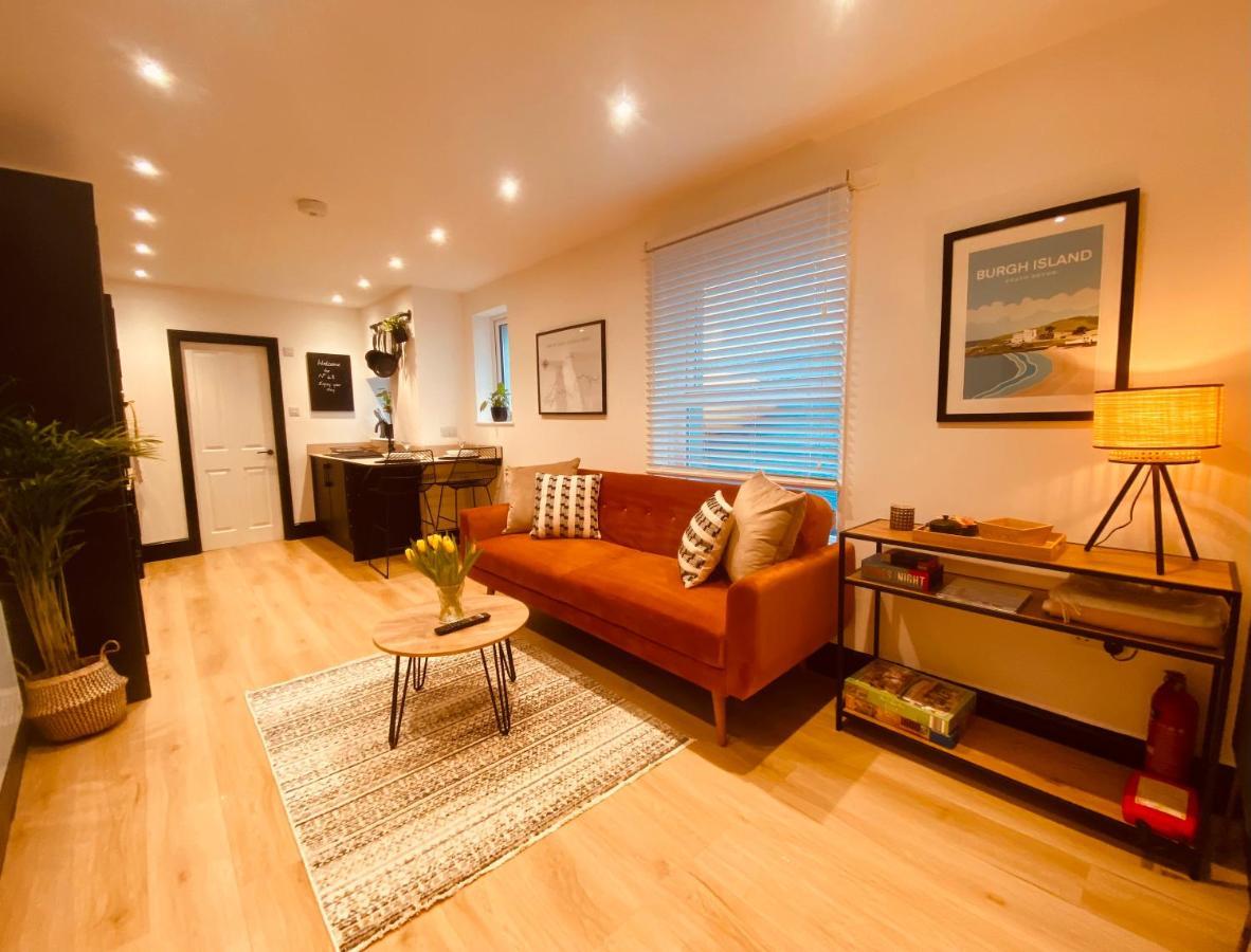 Apartment On The Hoe & Coastal Path With Free Parking Plymouth Exterior photo